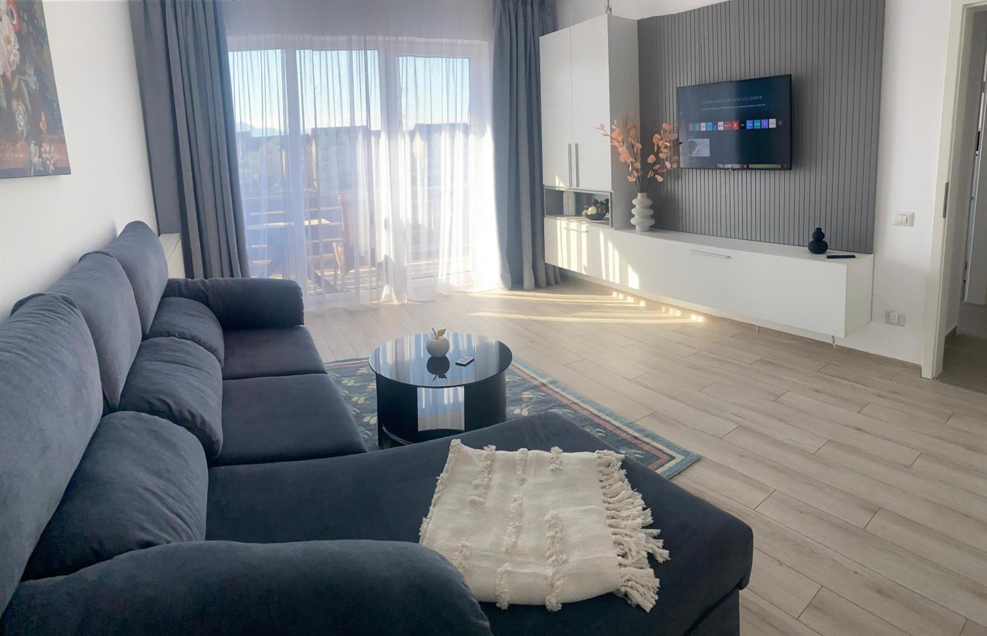 Lovely Apartment *